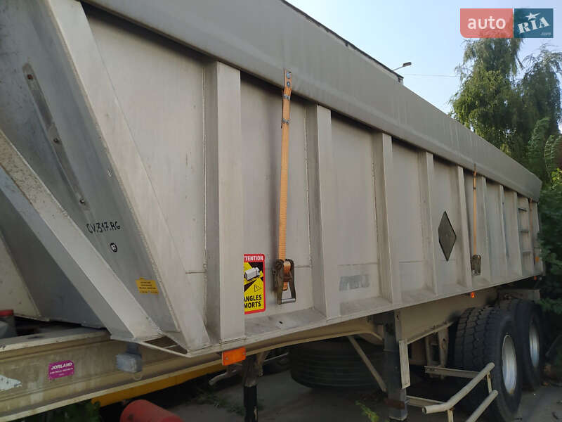 General Trailers Trailers 2001