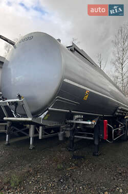 Цистерна полуприцеп General Trailers Trailers 1998 в Виннице