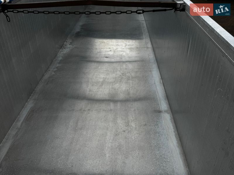 Зерновоз - напівпричіп General Trailers Trailers 2002 в Вінниці