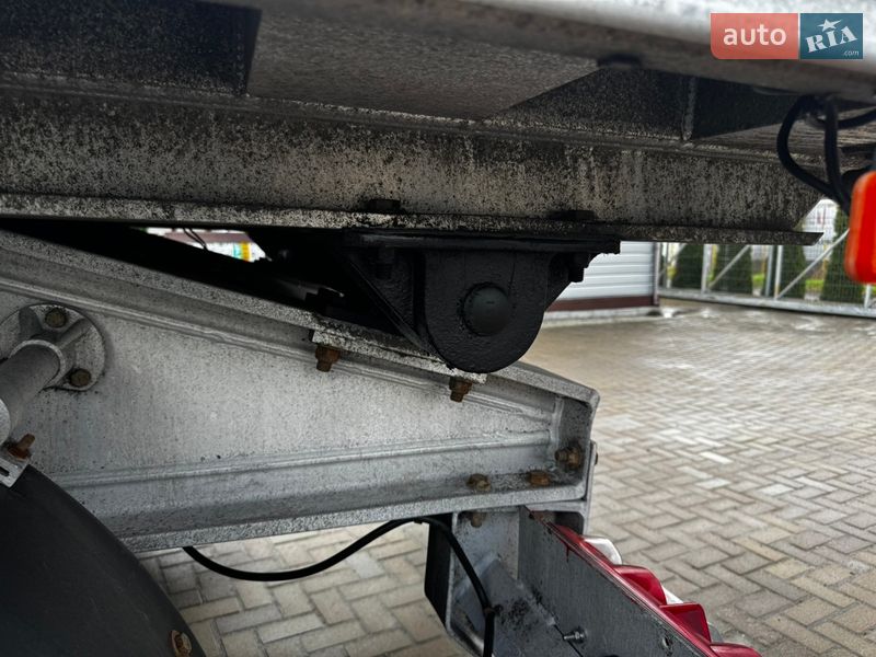 Зерновоз - напівпричіп General Trailers Trailers 2002 в Вінниці