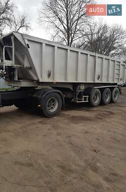 General Trailers TX 2003