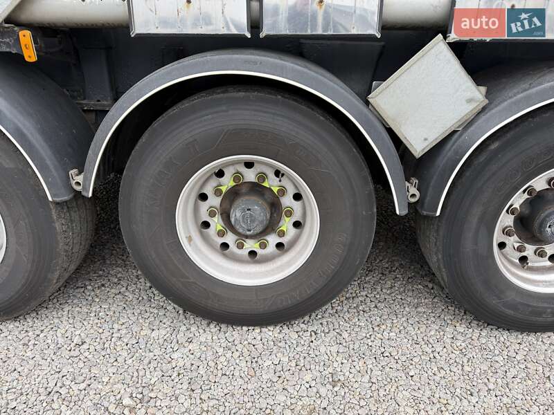 Цистерна полуприцеп General Trailers TX 2000 в Виннице фото 8 Цистерна полуприцеп General Trailers TX 2000 в Виннице