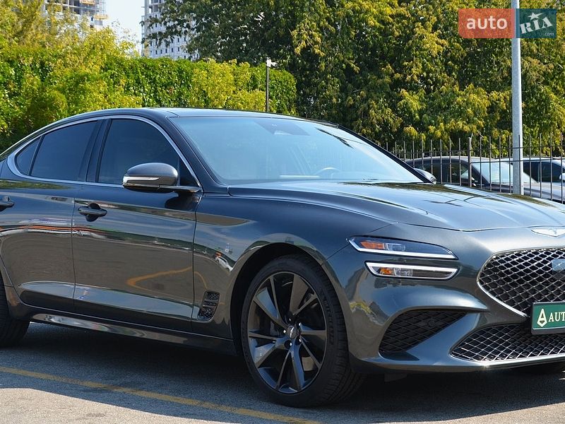 Genesis G70, фото з оголошення
