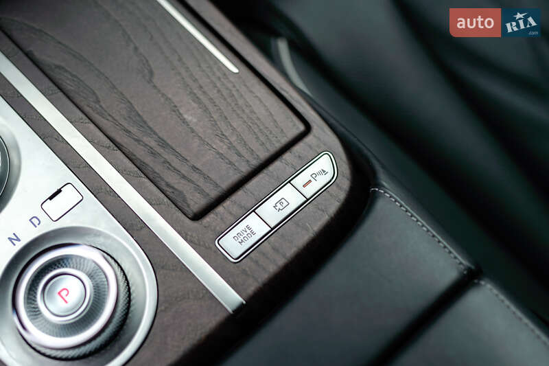 Седан Genesis G80 2022 в Львові