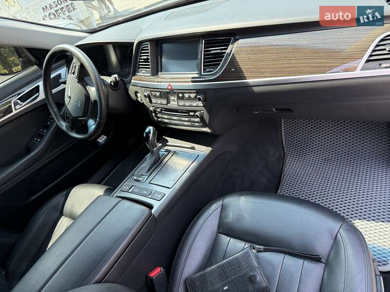 Седан Genesis G80 2016 в Миколаєві