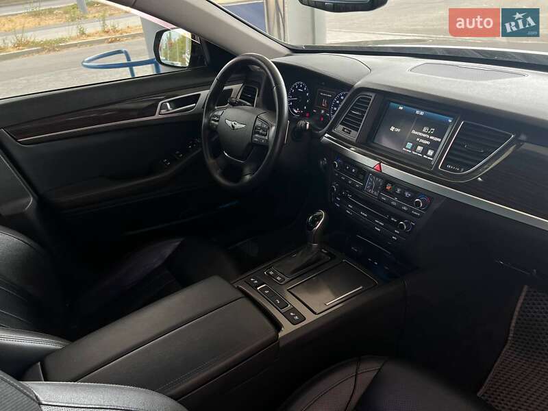 Седан Genesis G80 2016 в Николаеве