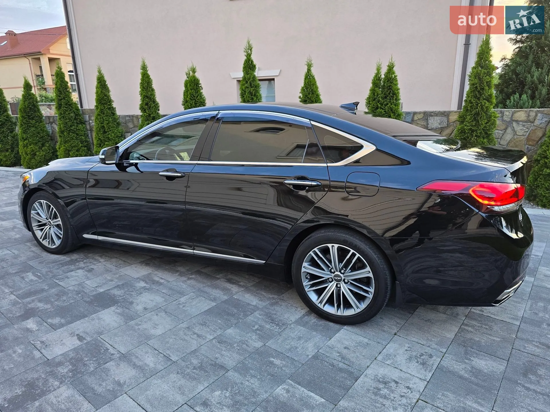 2017 Genesis G80 - мініатюра 4