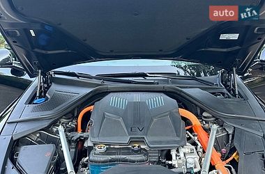 Седан Genesis G80 2024 в Умані