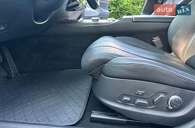 Седан Genesis G80 2024 в Умані