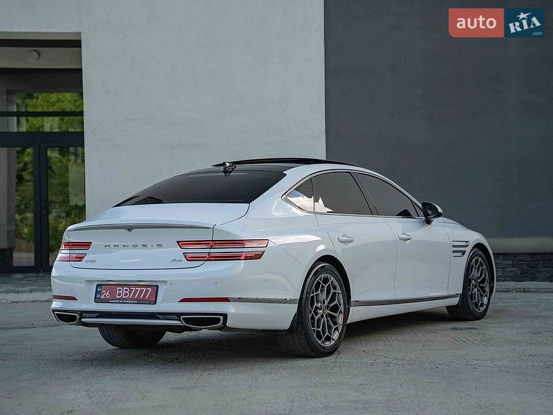 Седан Genesis G80 2022 в Сторожинце