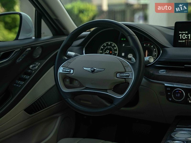 Седан Genesis G80 2022 в Сторожинце