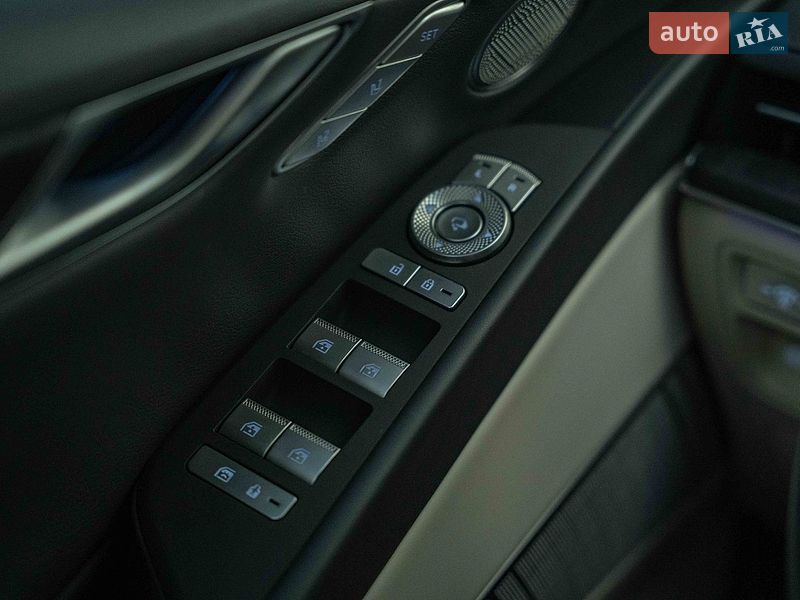 Седан Genesis G80 2022 в Сторожинце