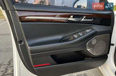 Седан Genesis G90 2016 в 