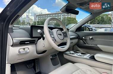Внедорожник / Кроссовер Genesis GV60 2022 в 