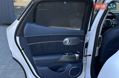 Внедорожник / Кроссовер Genesis GV60 2022 в 