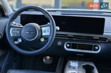 Внедорожник / Кроссовер Genesis GV60 2022 в 