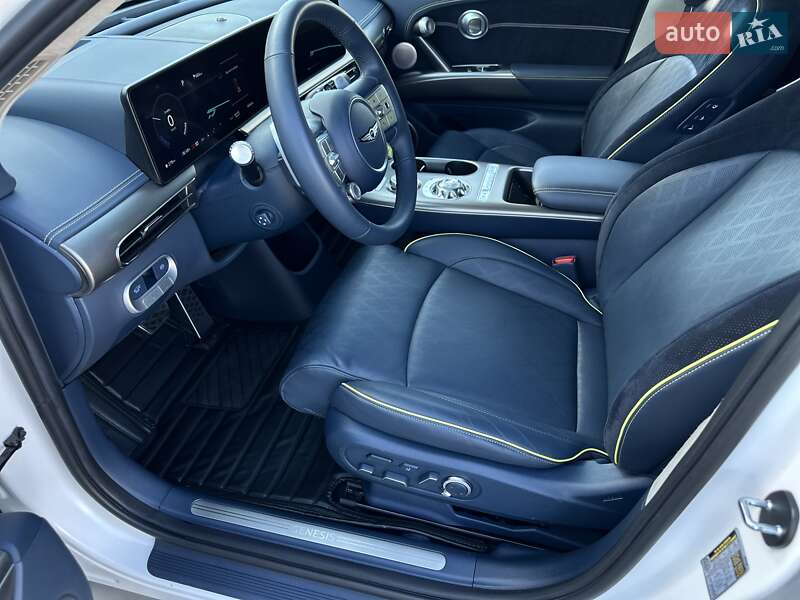Позашляховик / Кросовер Genesis GV60 2022 в Чернівцях