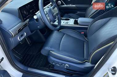 Внедорожник / Кроссовер Genesis GV60 2022 в 