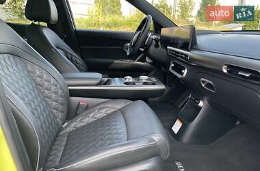 Позашляховик / Кросовер Genesis GV60 2022 в 