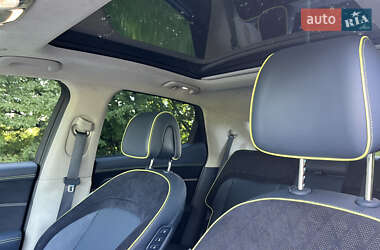 Внедорожник / Кроссовер Genesis GV60 2022 в 