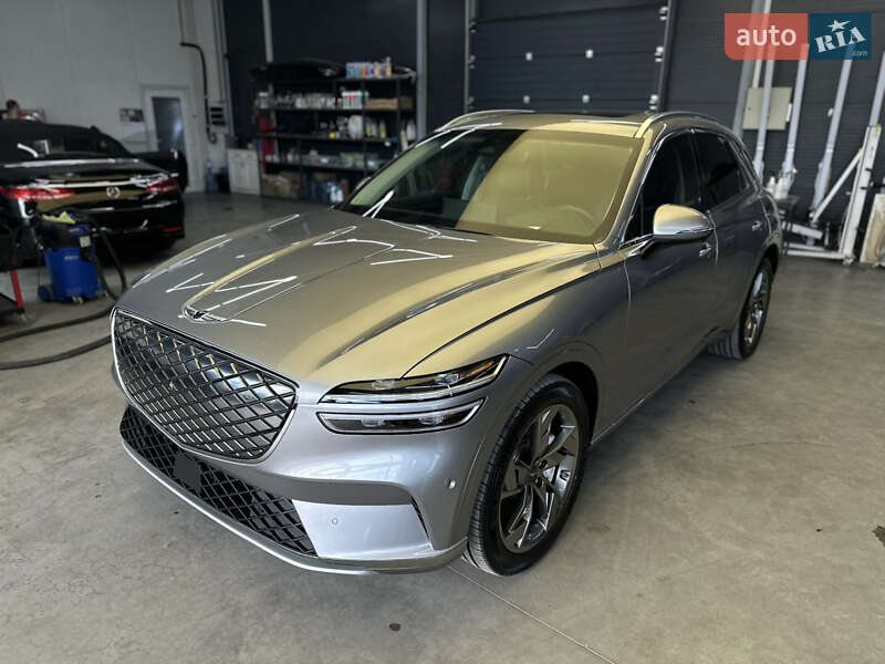 Позашляховик / Кросовер Genesis GV70 EV 2024 в Чернівцях