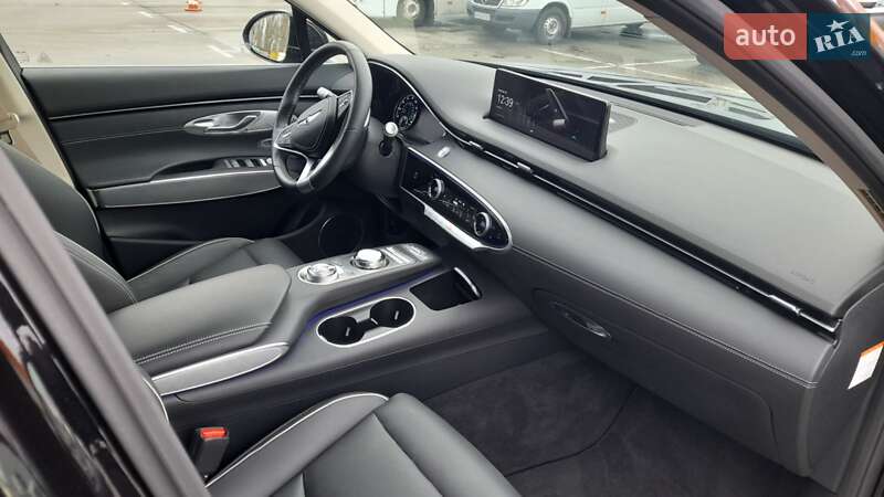 Внедорожник / Кроссовер Genesis GV70 EV 2024 в Киеве