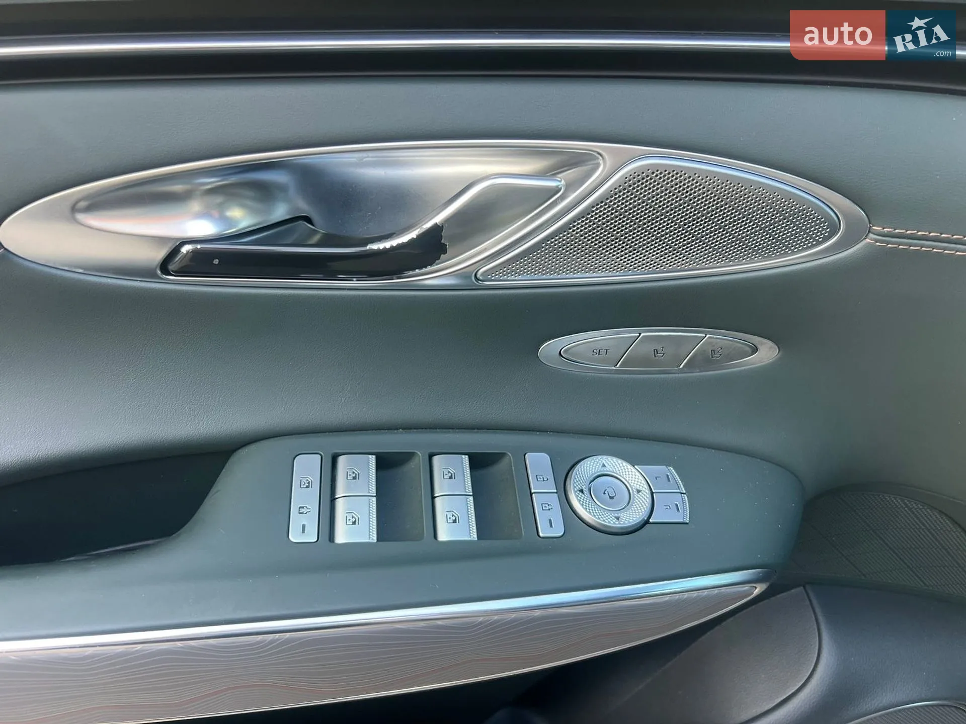 2022 Genesis GV70 - мініатюра 19