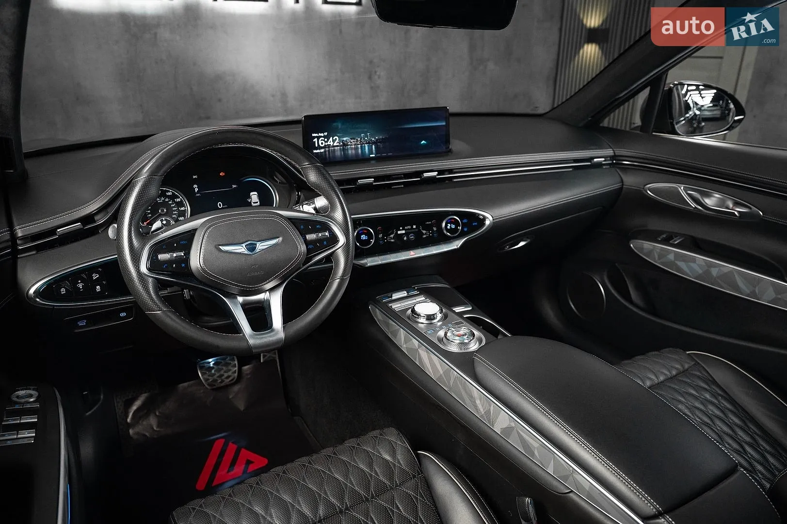 2021 Genesis GV70 - мініатюра 21