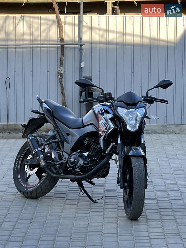 Мотоцикл Классик Geon CR6 2016 в Болграде