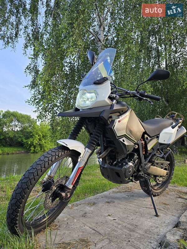 Мотоцикл Многоцелевой (All-round) Geon Grandtour 2013 в Ровно