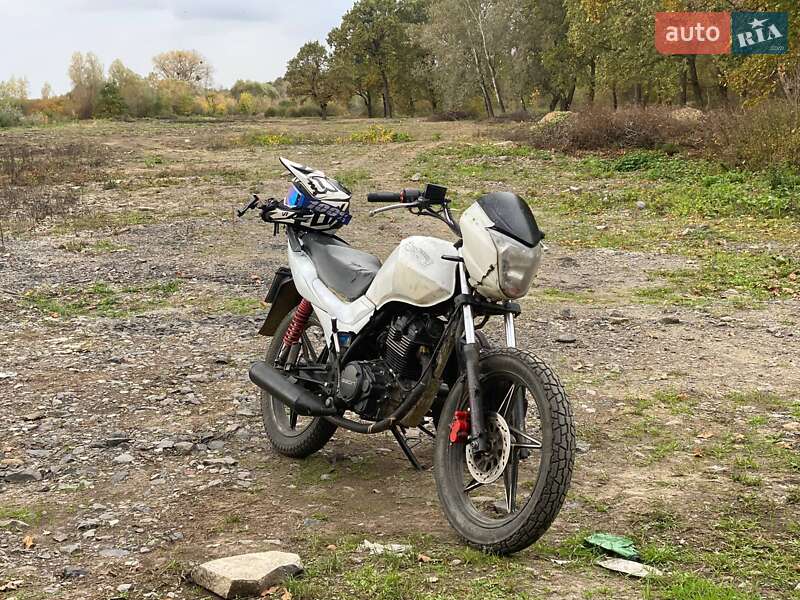 Мотоцикл Без обтекателей (Naked bike) Geon Pantera 2016 в Ужгороде фото 2 Мотоцикл Без обтекателей (Naked bike) Geon Pantera 2016 в Ужгороде