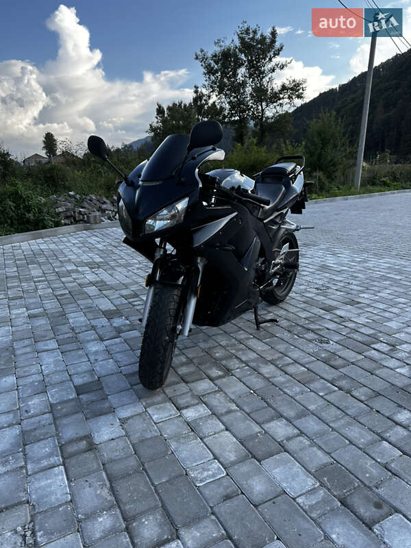 Спортбайк Geon RS 2010 в Межгорье