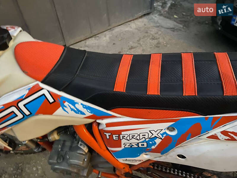 Мотоцикл Багатоцільовий (All-round) Geon Terra-X 250 Road 2020 в Дніпрі