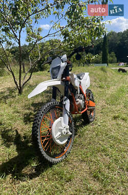 Мотоцикл Позашляховий (Enduro) Geon Terra-X 250 2021 в 