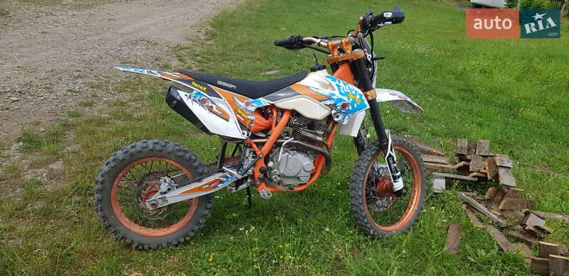 Мотоцикл Супермото (Motard) Geon Terra-X 2021 в Тячеве