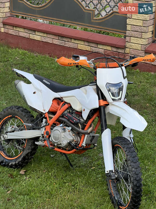 Мотоцикл Позашляховий (Enduro) Geon Terra-X 2022 в Тернополі