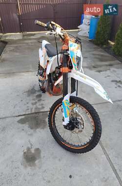Мотоцикл Позашляховий (Enduro) Geon Terra-X 2021 в 