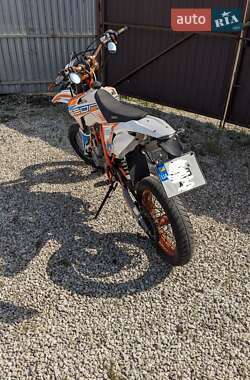Мотоцикл Супермото (Motard) Geon Terra-X 2019 в 