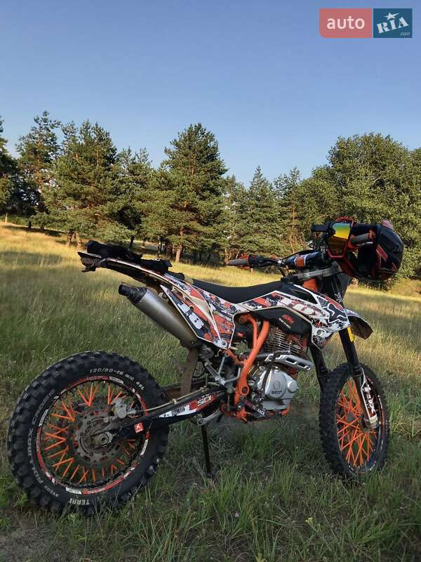 Мотоцикл Кросс Geon Terra-X 2017 в 
