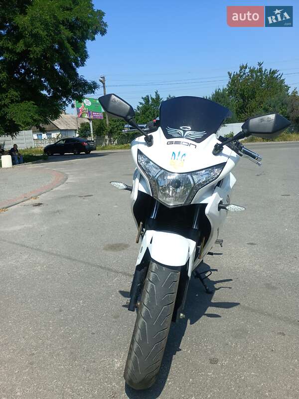 Мотоцикл Спорт-туризм Geon Tossa 2013 в Обуховке