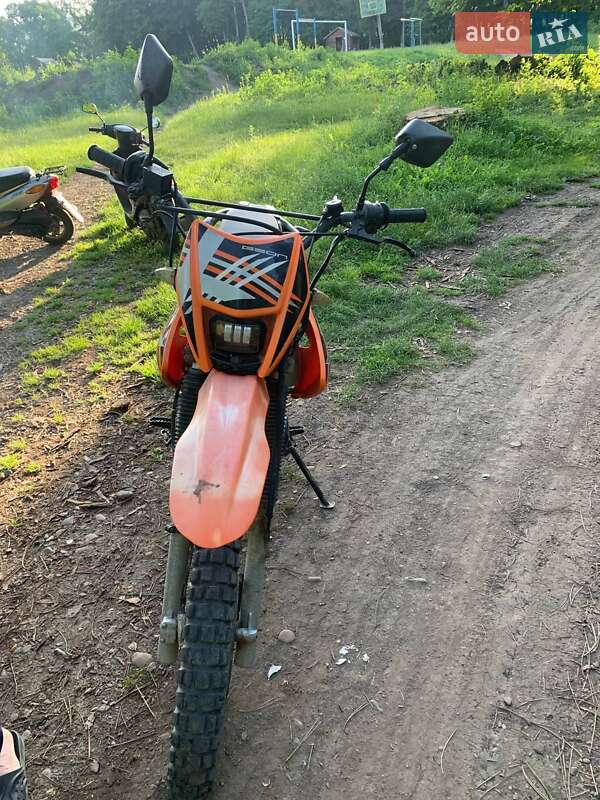 Пітбайк Geon X-Road 2014 в Чернівцях