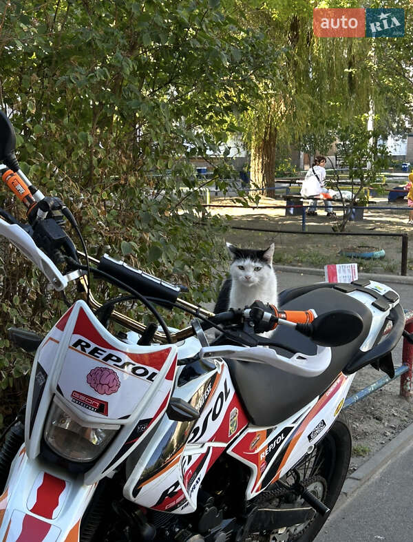 Мотоцикл Кросс Geon X-Road 2017 в Дніпрі