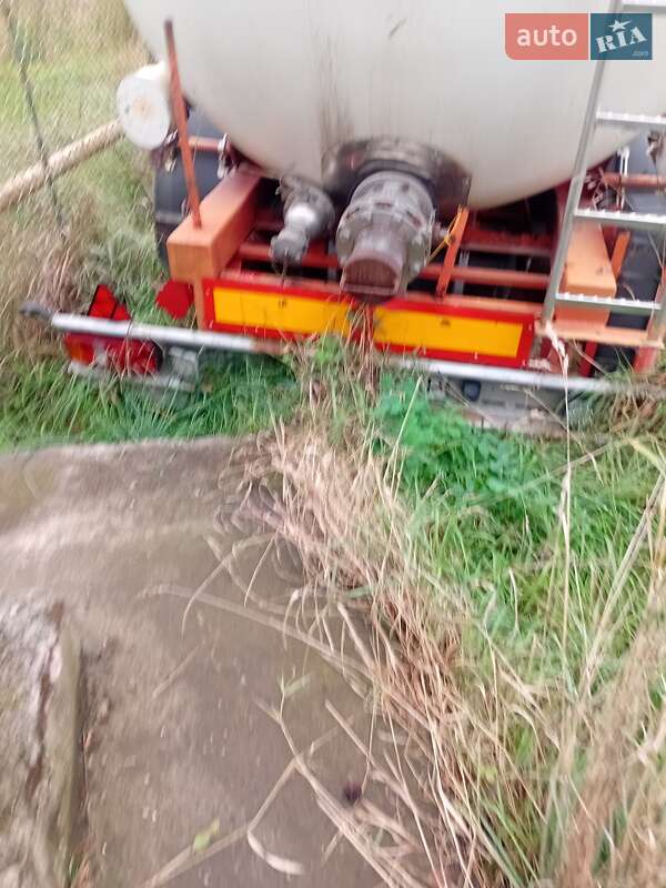 Цистерна напівпричіп Geusens GSA24 1994 в Тернополі фото 10 Цистерна напівпричіп Geusens GSA24 1994 в Тернополі