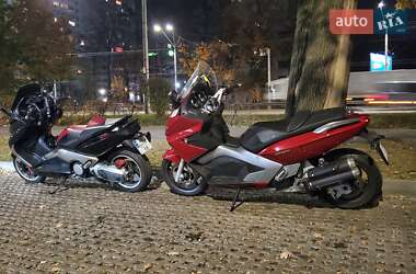 Макси-скутер Gilera GP 2008 в 