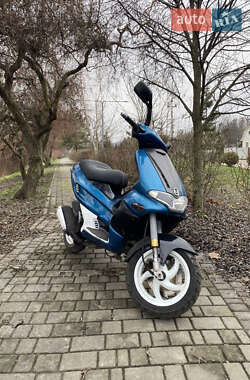 Скутер Gilera Runner 2001 в Киеве