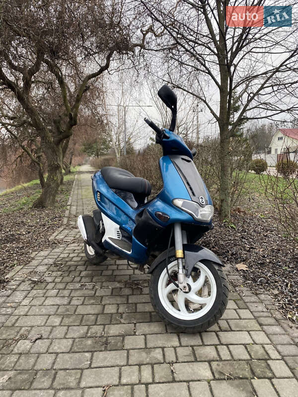 Скутер Gilera Runner 2001 в Києві фото Скутер Gilera Runner 2001 в Києві