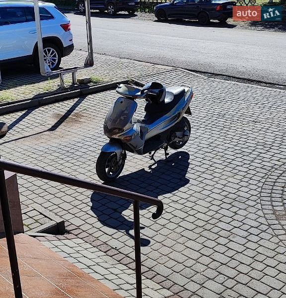 Мопеди Gilera Runner 2000 в Одесі