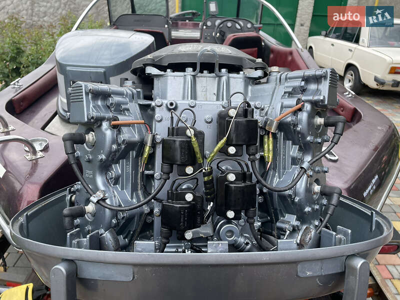 Лодка Glastron Glastron 1993 в Одессе