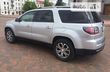 Внедорожник / Кроссовер GMC Acadia 2015 в Чернигове