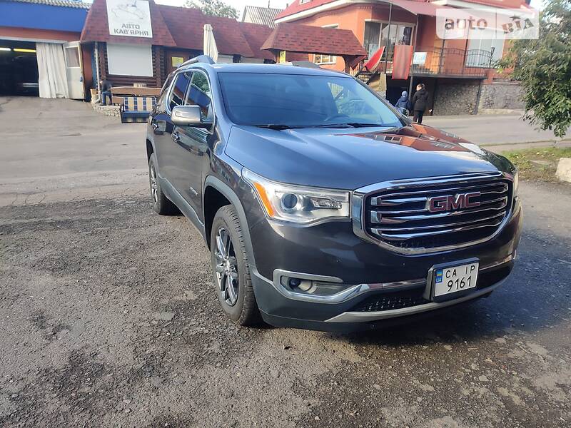 GMC Acadia Slt